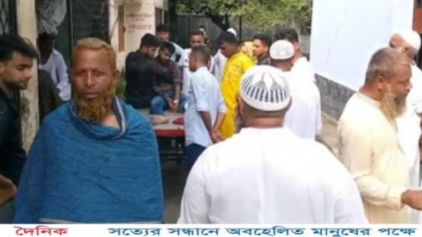 বৌভাত অনুষ্ঠানে খাবার নিয়ে দুই পক্ষের সংঘর্ষ